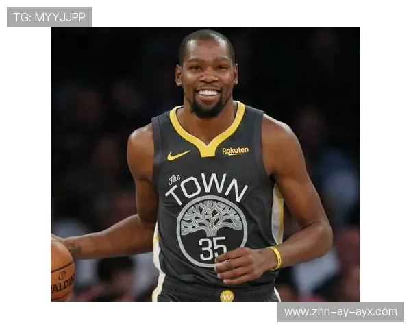 勇士队再次展现强大实力，目标三连冠，勇士队什么